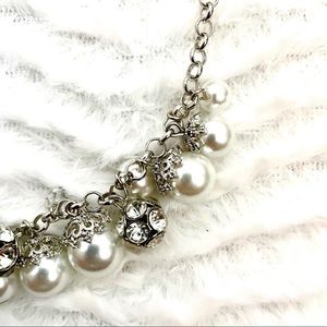 Chunky Necklace with Silver Pearls